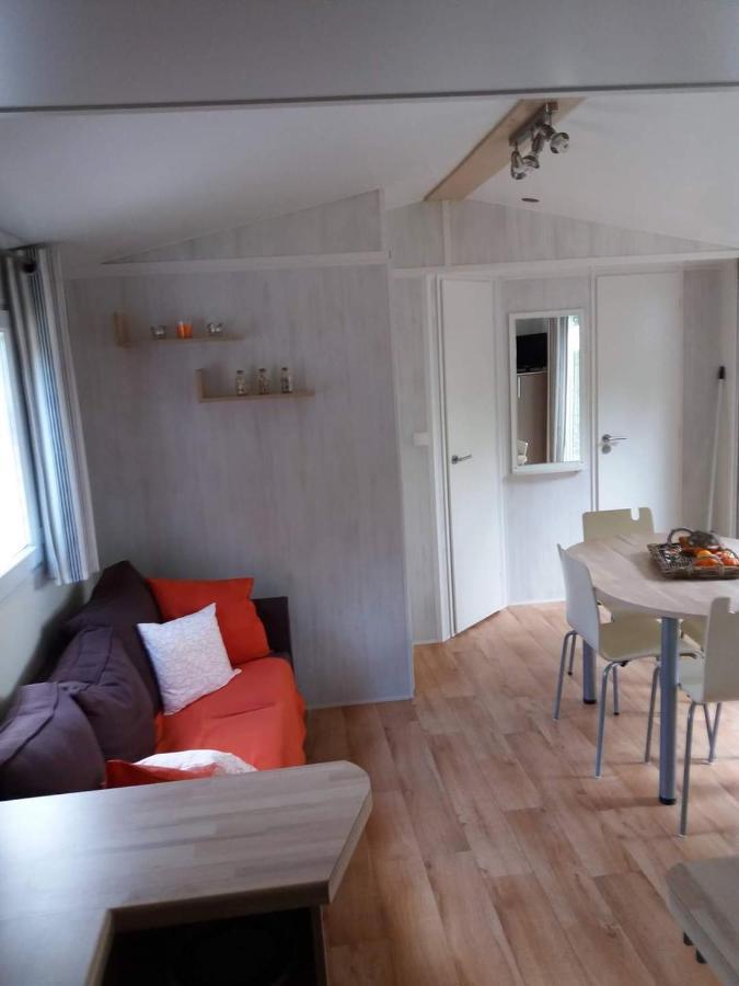 Luxueuze Stacaravan 4Pers Met Terras En Tuintje Bredene Extérieur photo