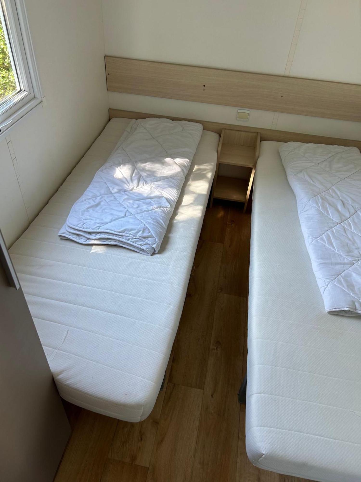Luxueuze Stacaravan 4Pers Met Terras En Tuintje Bredene Extérieur photo